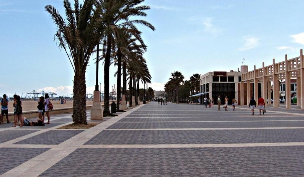 Holiday&Vacations Apartment On The Beach Valencia Bagian luar foto