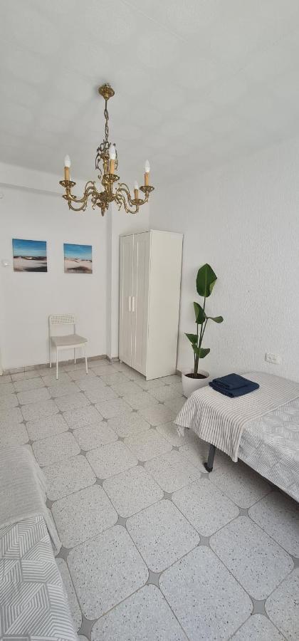 Holiday&Vacations Apartment On The Beach Valencia Bagian luar foto