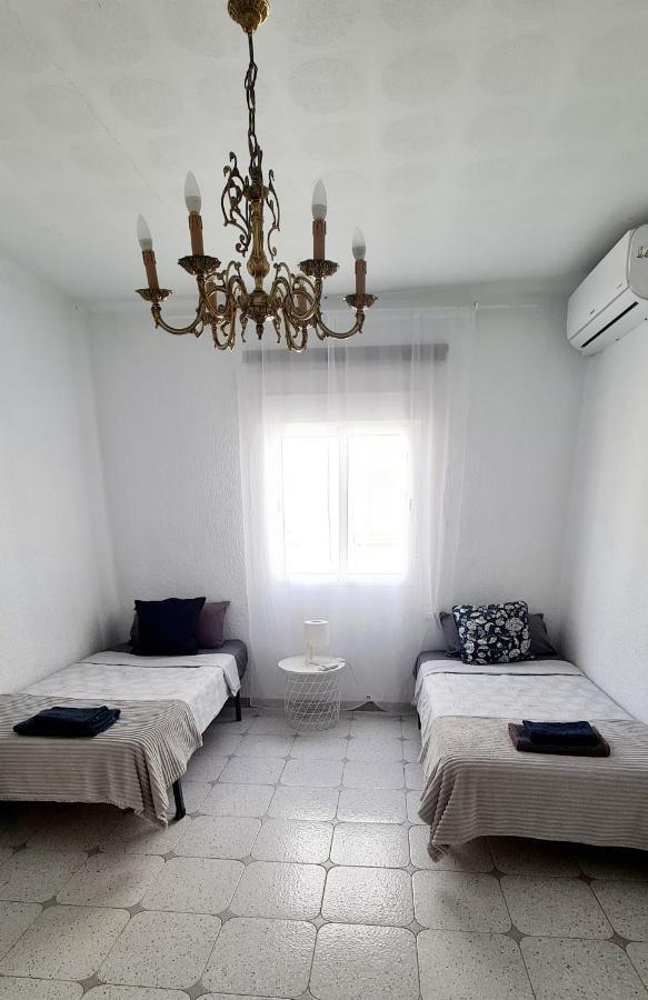 Holiday&Vacations Apartment On The Beach Valencia Bagian luar foto